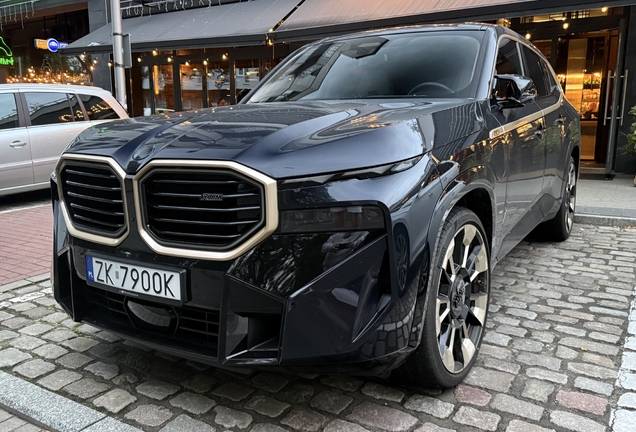 BMW XM G09