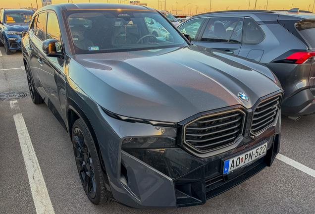BMW XM G09