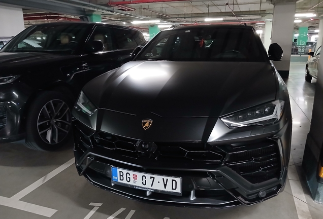 Lamborghini Urus