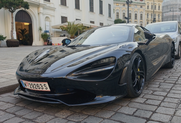 McLaren 750S