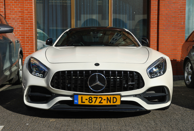 Mercedes-AMG GT S C190