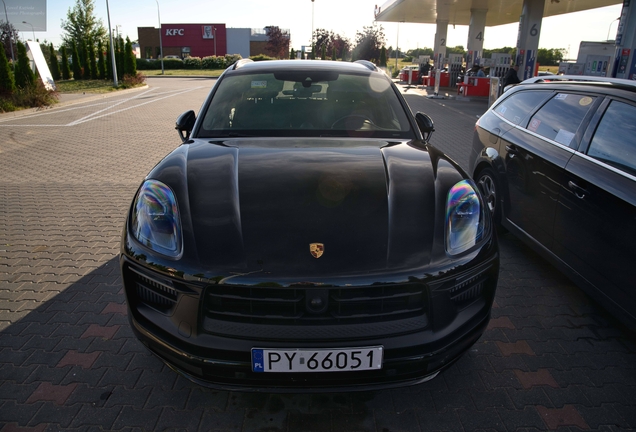 Porsche 95B Macan GTS MkIII