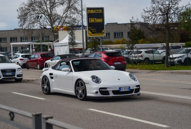 Porsche 997 Turbo Cabriolet MkI