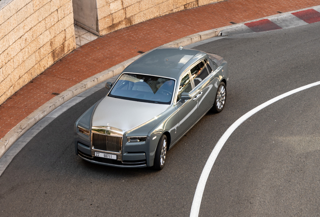 Rolls-Royce Phantom VIII EWB Series II