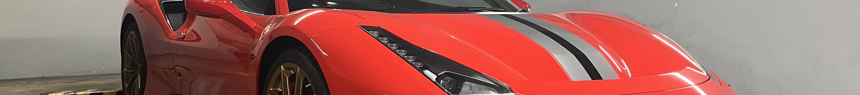 Ferrari 488 Pista