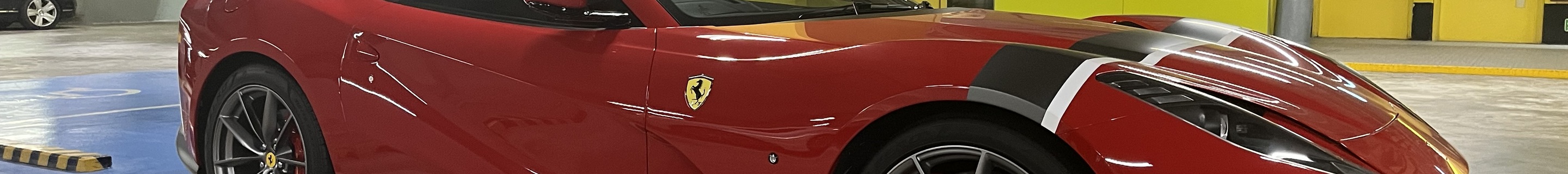 Ferrari 812 GTS