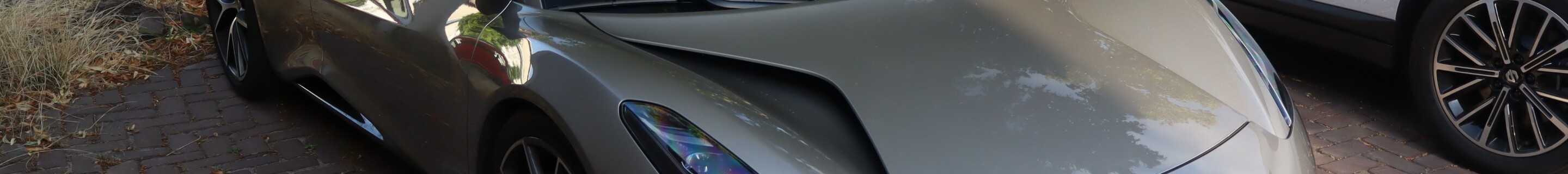Lotus Emira