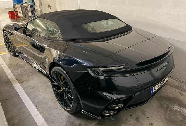 Aston Martin DB12 S Volante