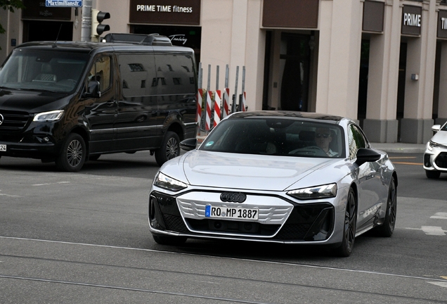 Audi RS E-Tron GT 2025