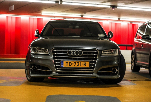 Audi S8 D4 Plus