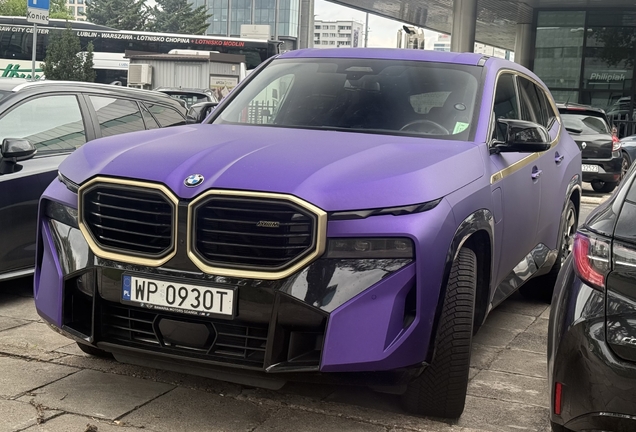 BMW XM G09