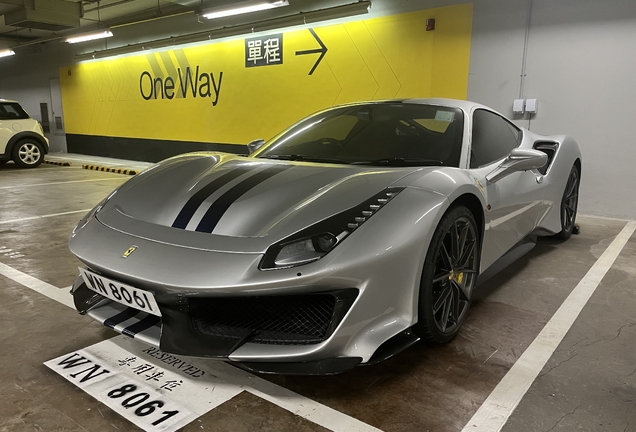 Ferrari 488 Pista