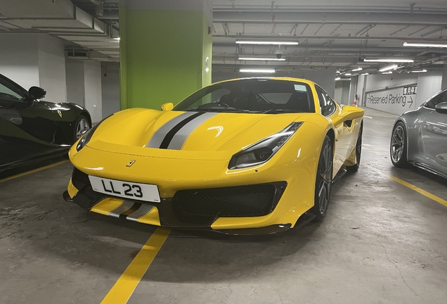 Ferrari 488 Pista