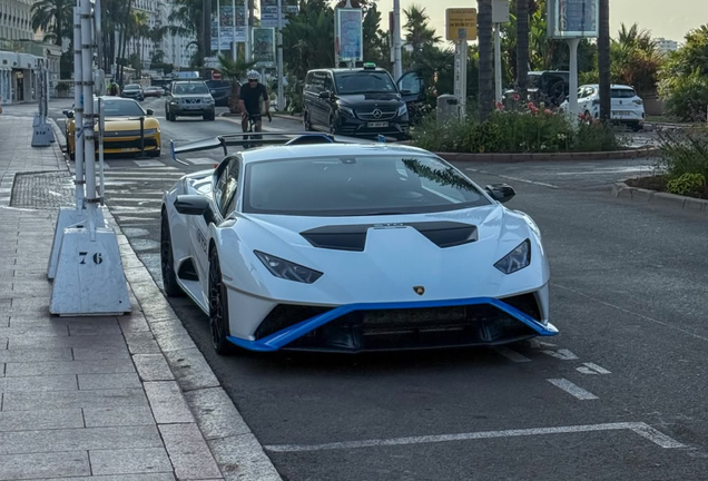 Lamborghini Huracán LP640-2 STO