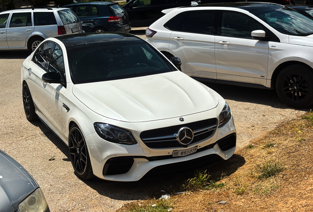 Mercedes-AMG E 63 S W213