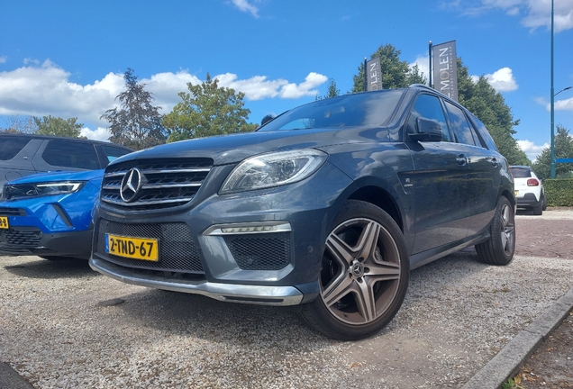 Mercedes-Benz ML 63 AMG W166