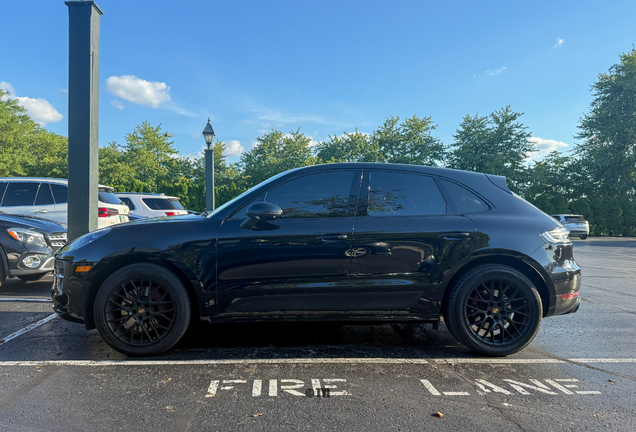 Porsche 95B Macan GTS MkII