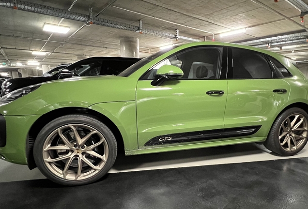 Porsche 95B Macan GTS MkIII