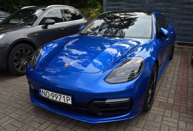 Porsche 971 Panamera Turbo MkI