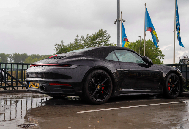 Porsche 992 Carrera 4S Cabriolet MkI