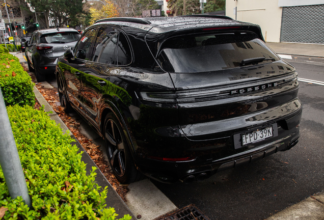 Porsche 9YA Cayenne GTS MkII