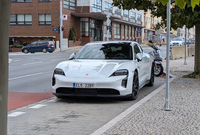 Porsche Taycan GTS Sport Turismo MkI