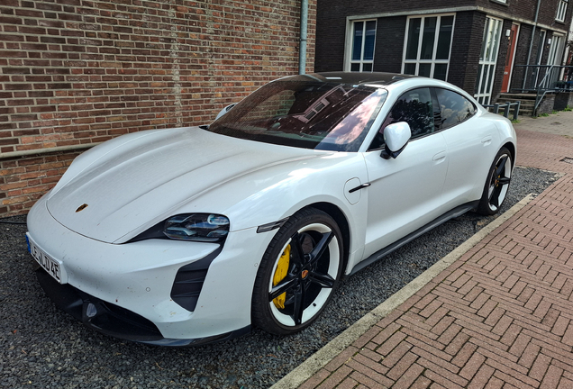 Porsche Taycan Turbo S MkI