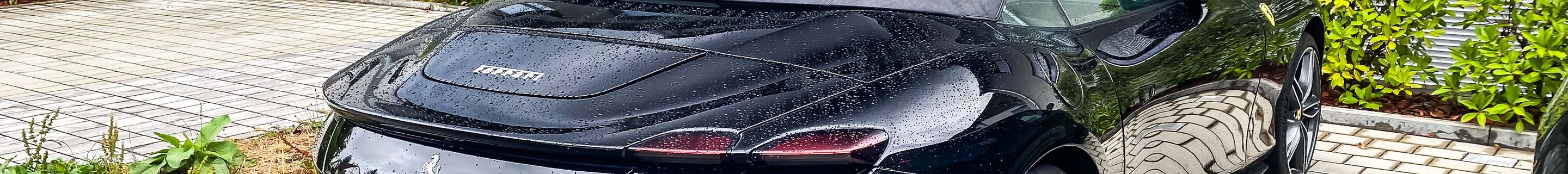 Ferrari Roma Spider
