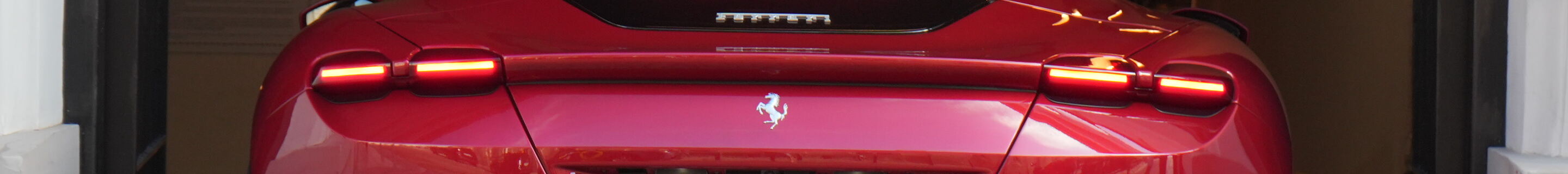 Ferrari Roma Spider