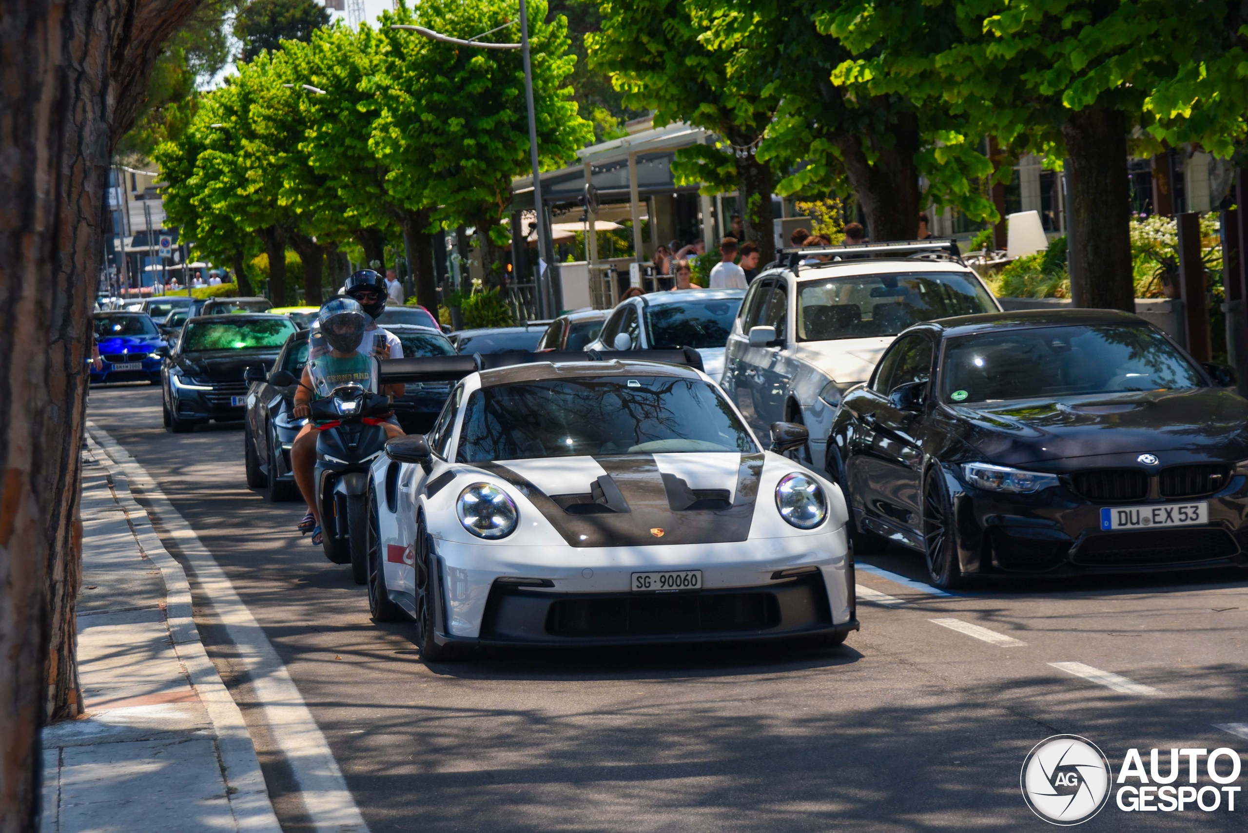 Porsche 992 GT3 RS MkI Weissach Package