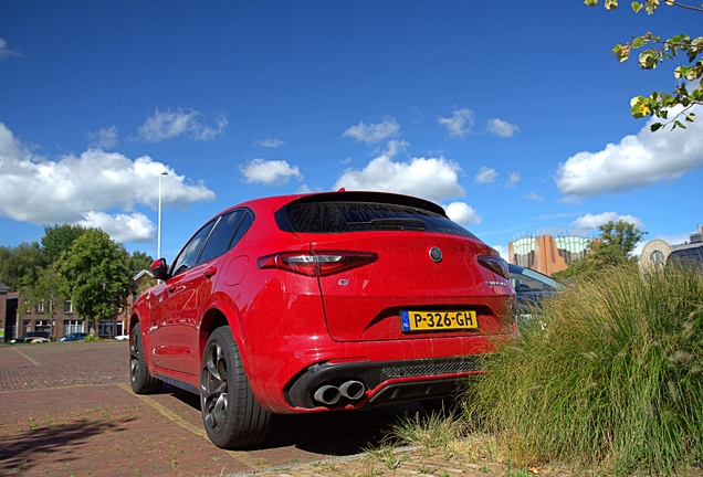 Alfa Romeo Stelvio Quadrifoglio