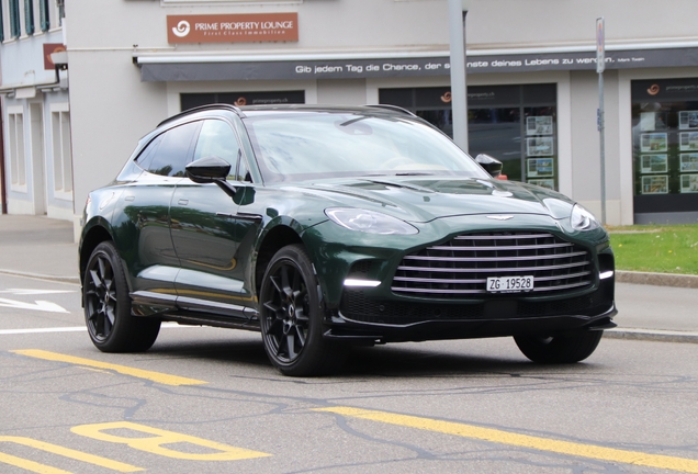 Aston Martin DBX707