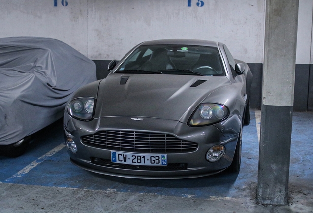 Aston Martin Vanquish S
