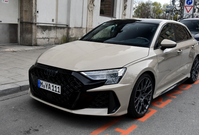 Audi RS3 Sportback 8Y 2025