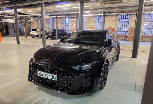 Audi RS5 Avant B10