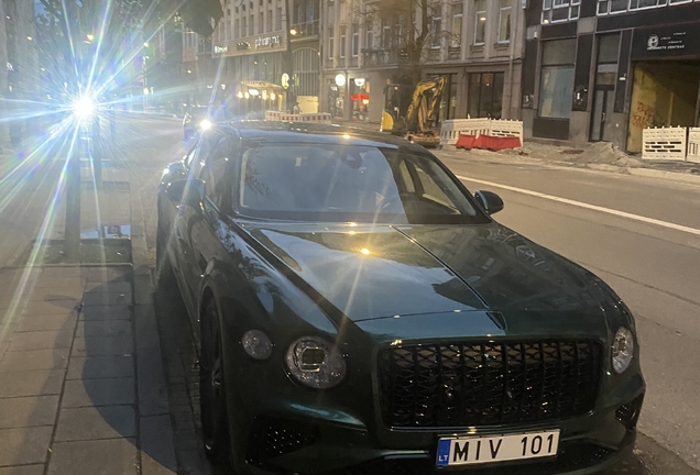 Bentley Flying Spur Azure 2025