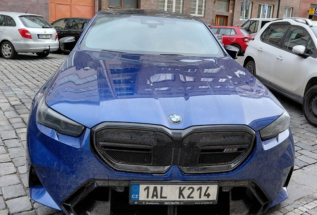 BMW M5 G90