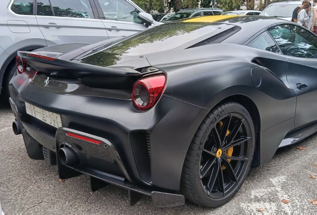 Ferrari 488 Pista