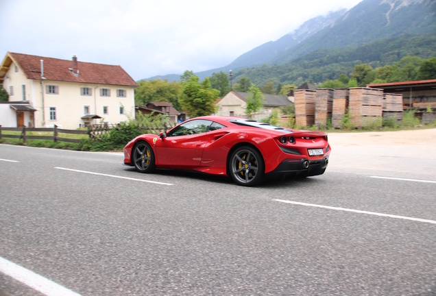 Ferrari F8 Tributo