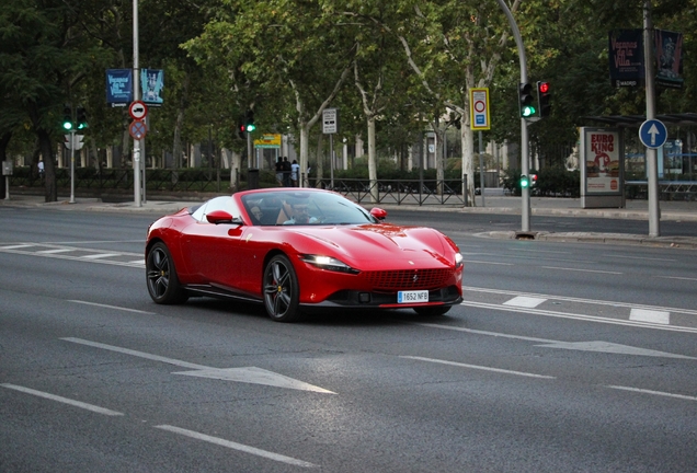Ferrari Roma Spider