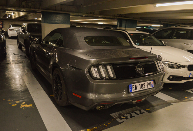 Ford Mustang GT Convertible 2015
