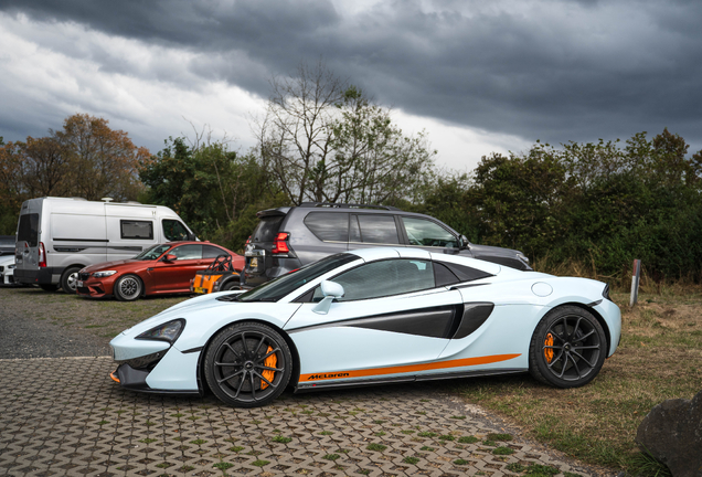 McLaren 570S Spider