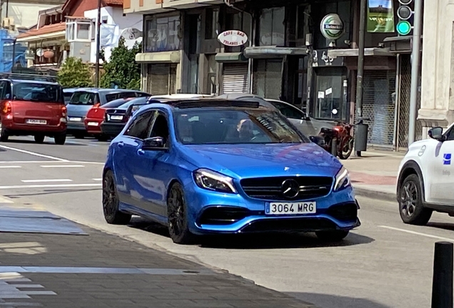 Mercedes-AMG A 45 W176 2015