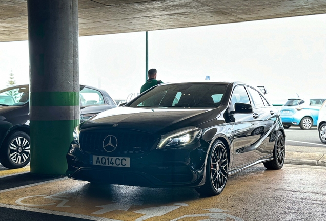 Mercedes-AMG A 45 W176 2015
