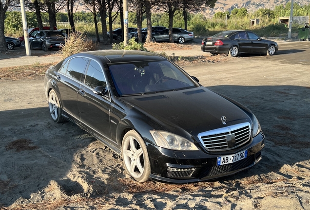 Mercedes-Benz S 63 AMG W221
