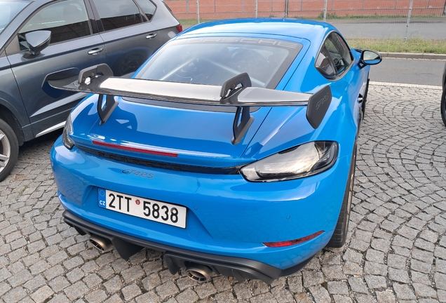 Porsche 718 Cayman GT4 RS Weissach Package