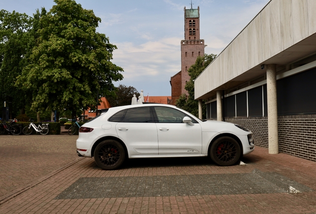 Porsche 95B Macan GTS MkI