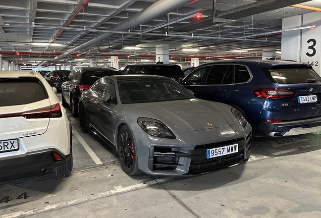Porsche 972 Panamera GTS MkI