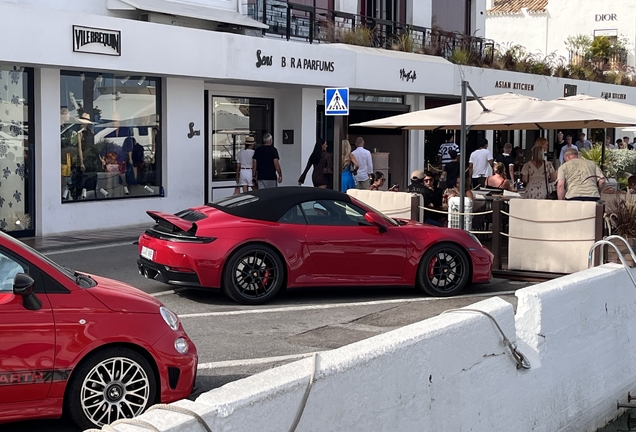 Porsche 992 Carrera 4 GTS Cabriolet MkII