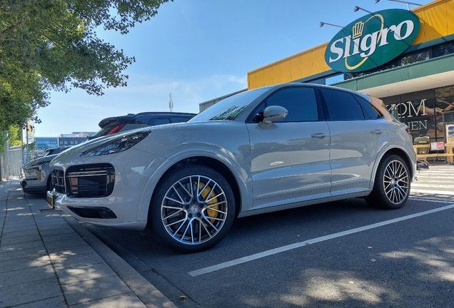 Porsche Cayenne Turbo S E-Hybrid
